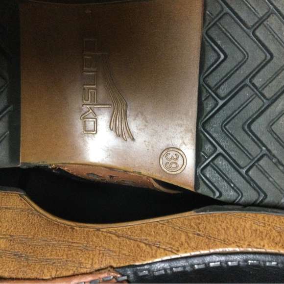 Dansko Clogs - Picture 6 of 7